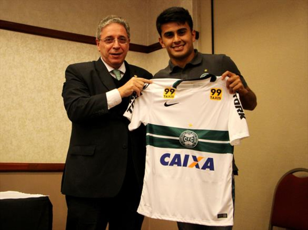 Coritiba fecha novo patrocínio