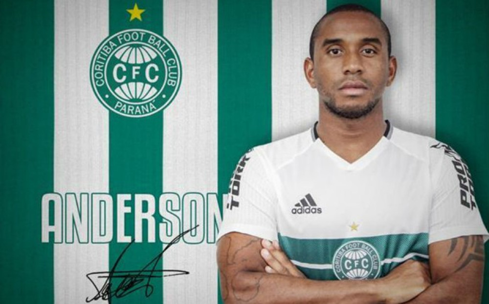 Anderson é anunciado oficialmente