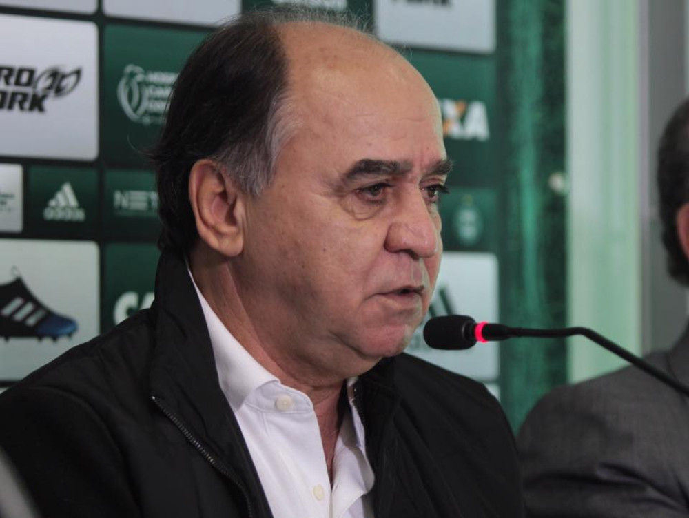 Marcelo Oliveira é apresentado no Coritiba