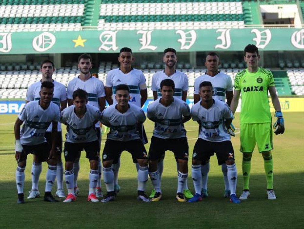 Coritiba enfrenta o Cruzeiro em decisão no Couto Pereira