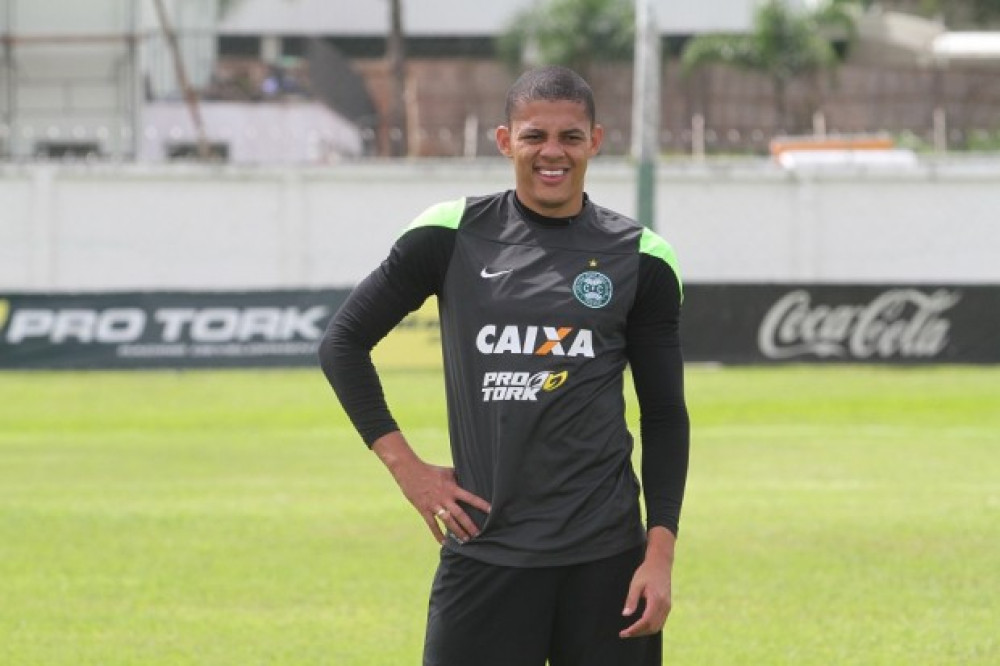 Tchau, Walisson Maia