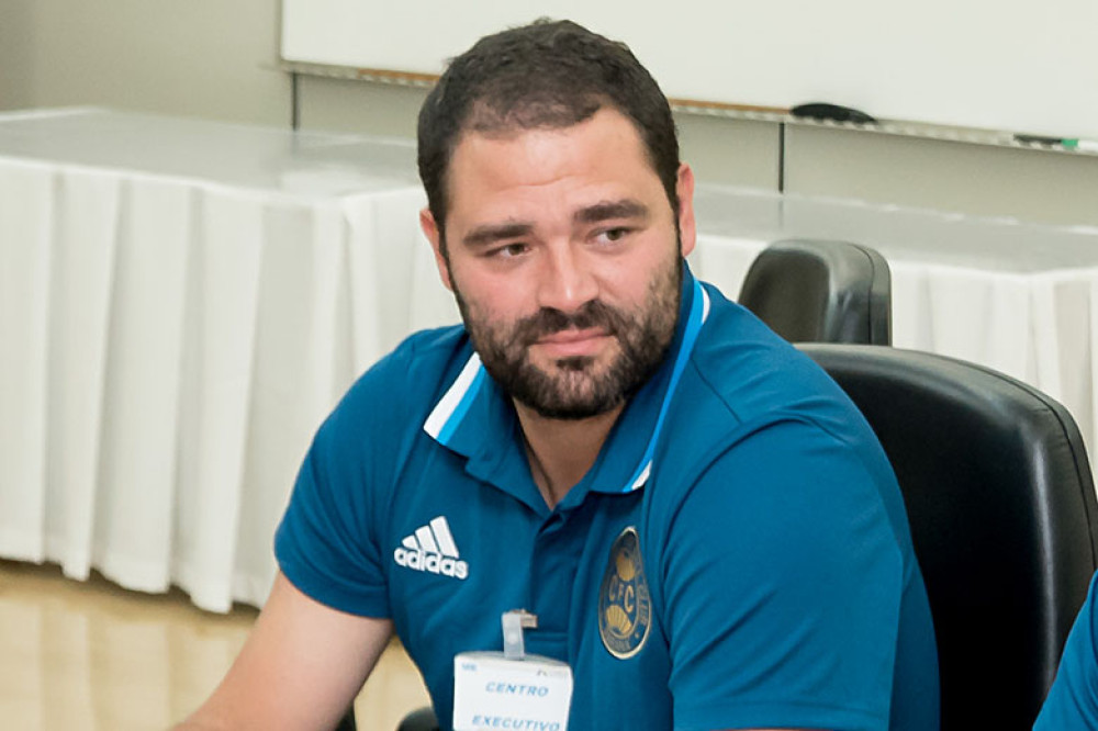 Presidente Samir Namur fala após o jogo