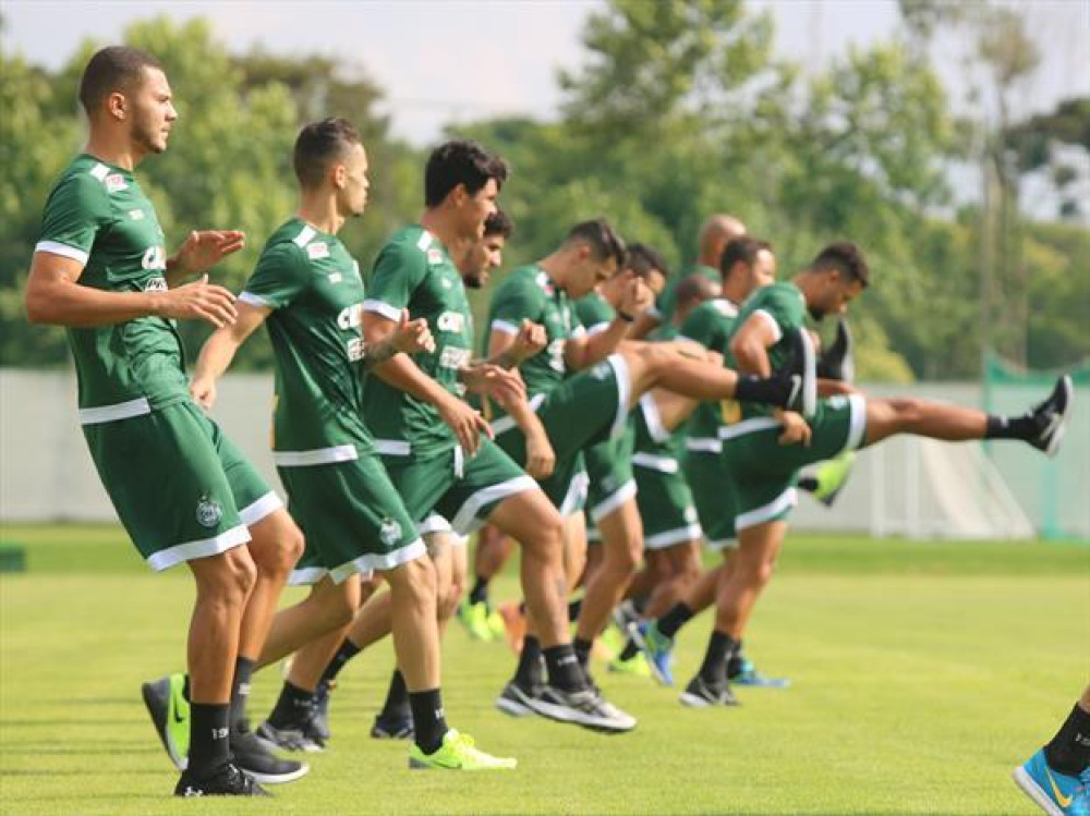 Coritiba se reapresenta sem novidades