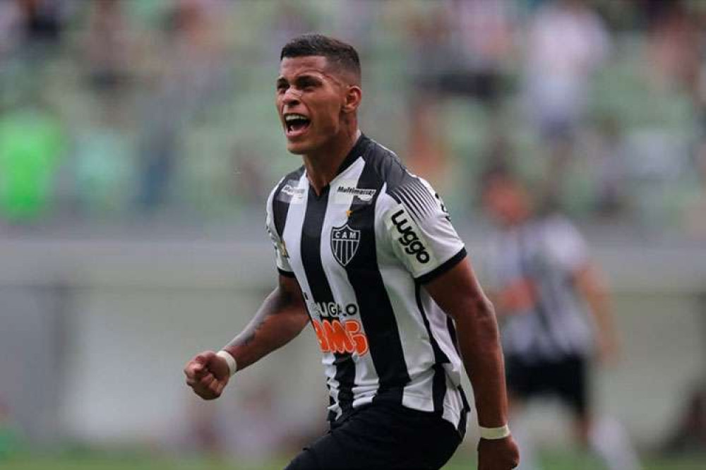Coxa próximo de anunciar novo reforço para o Brasileirão