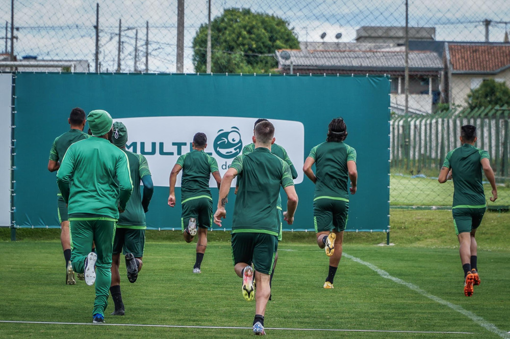 Coritiba registra cinco casos de COVID em seu elenco
