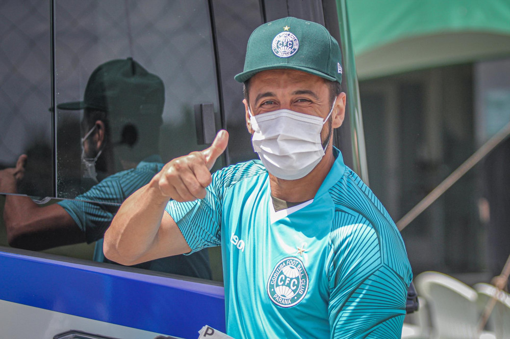 Coxa viaja a Arapongas para jogo e semana de treinamentos