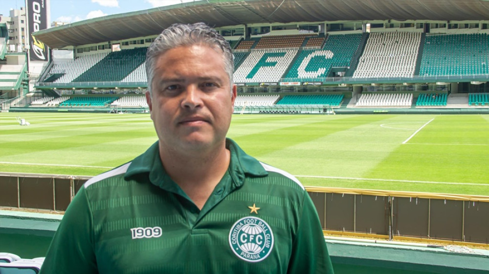 Técnico José Leão fala ao COXAnautas
