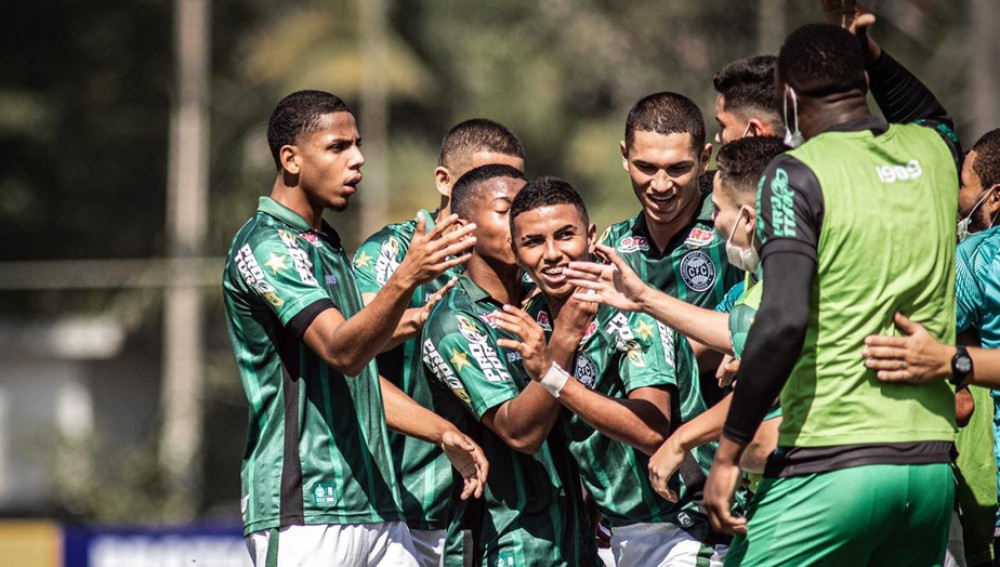 Sub-20 do Coritiba entra em campo nesta segunda