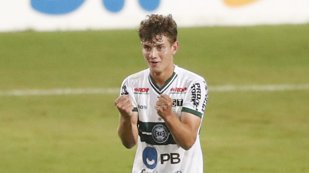 Natanael aparece na lista da CIES Football