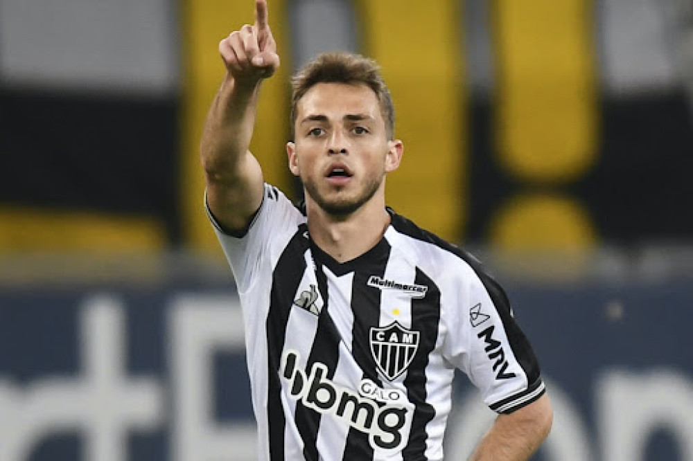 Coritiba tenta a contratação do meia Hyoran