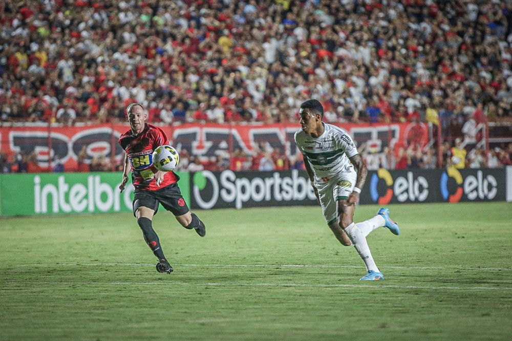 Coxa vence nos pênaltis e se classifica