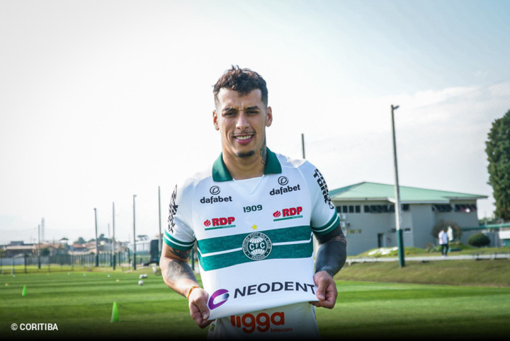 Conheça as características do novo volante do Coritiba