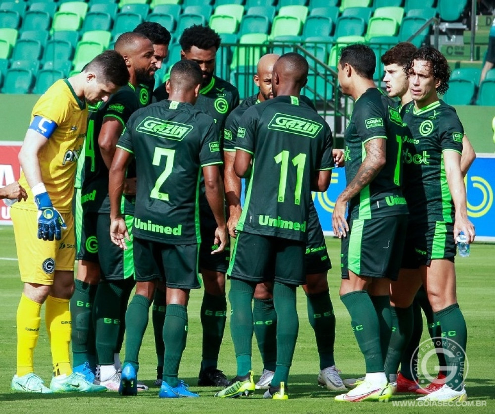 Com bom aproveitamento em casa, Goiás quer devolver derrota ao Coritiba