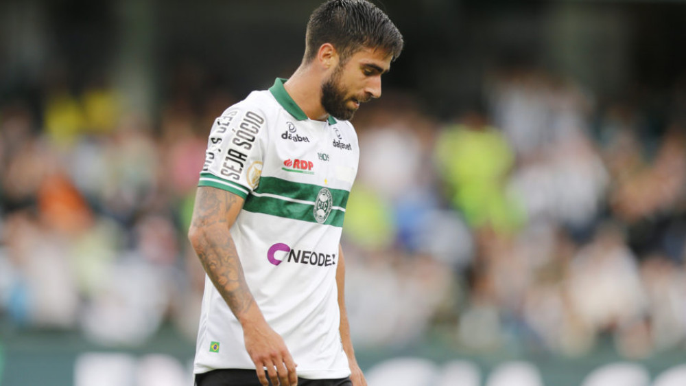 Coritiba deve anunciar a saída de mais jogadores