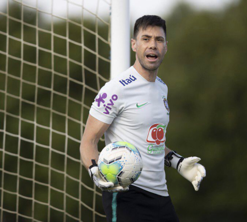 Coritiba anuncia novo preparador de goleiros