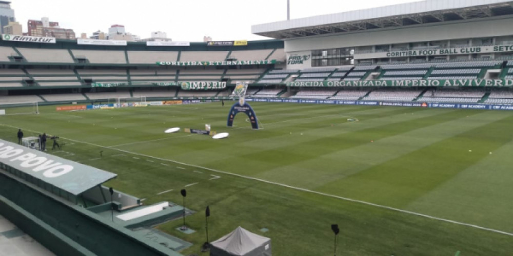 Em clima de fim de feira, Coritiba recebe o Botafogo
