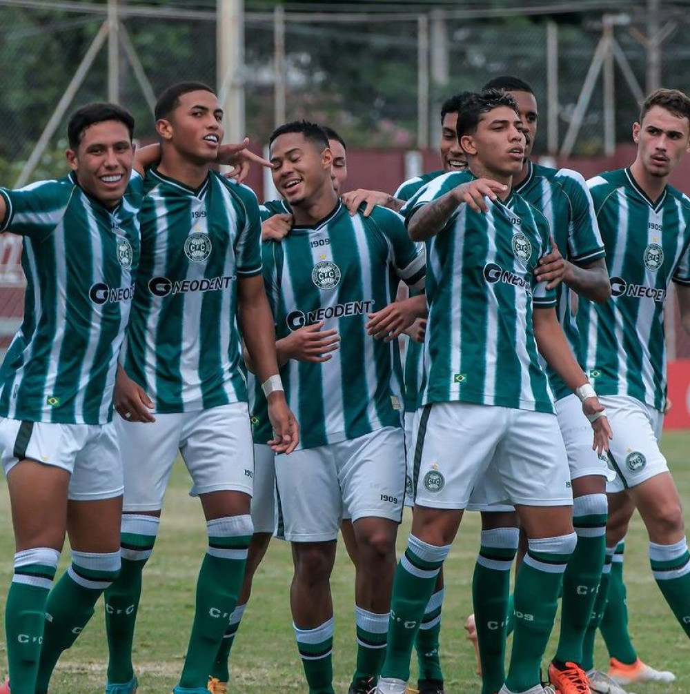 Coxa goleia e avança à próxima fase da Copinha
