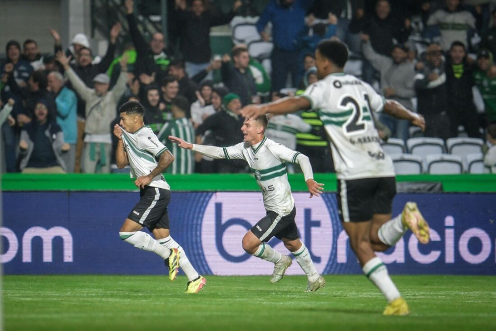 Coritiba enfrenta o Novorizontino em busca da primeira vitória fora de casa