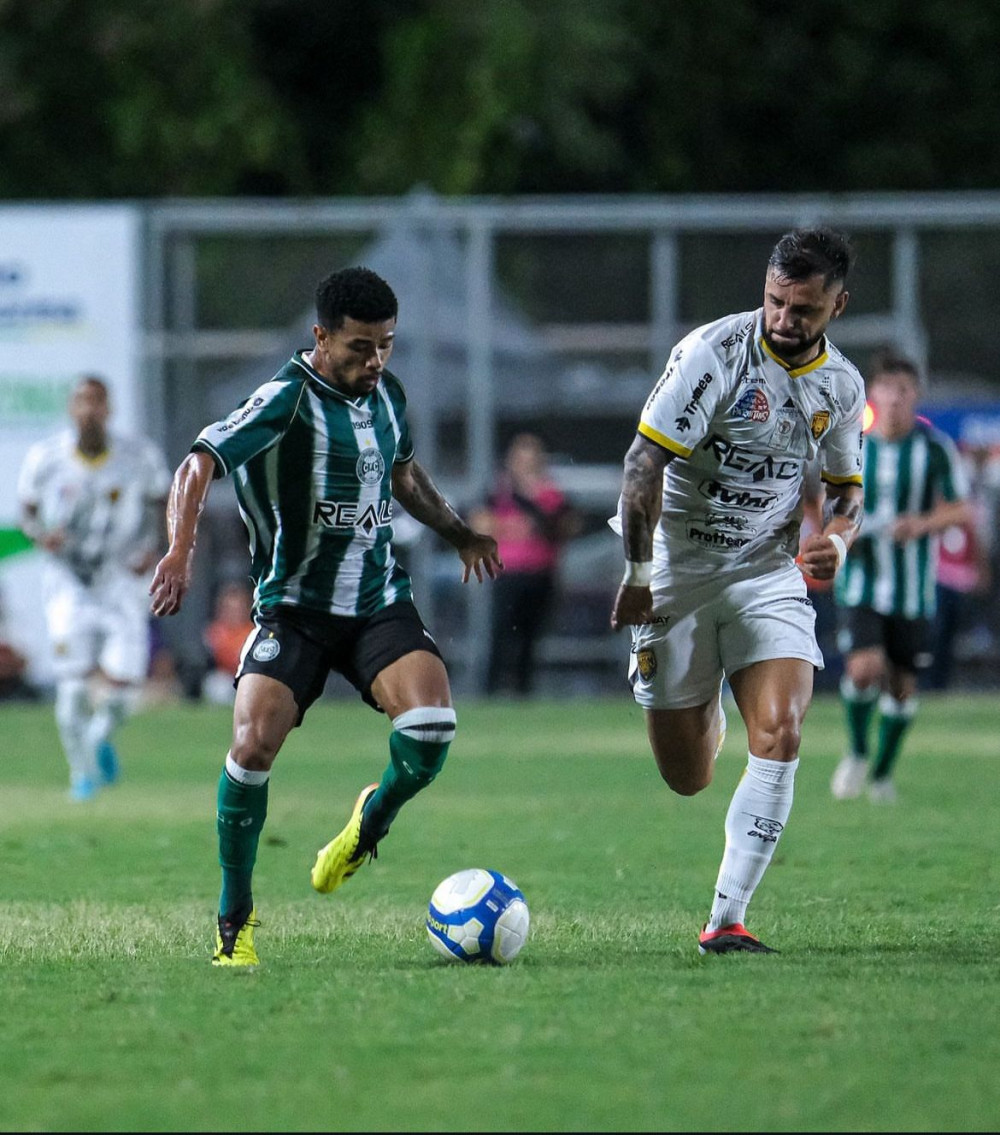Em noite de péssima atuação, Coritiba perde para o Amazonas