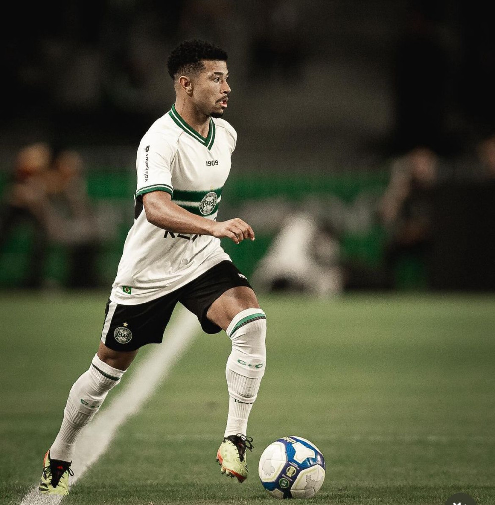 Coxa tem desfalque importante para o jogo contra o Vila Nova