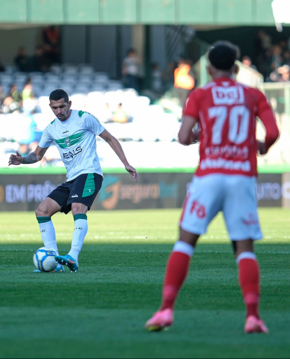 Coritiba só empata com o Vila Nova no Couto