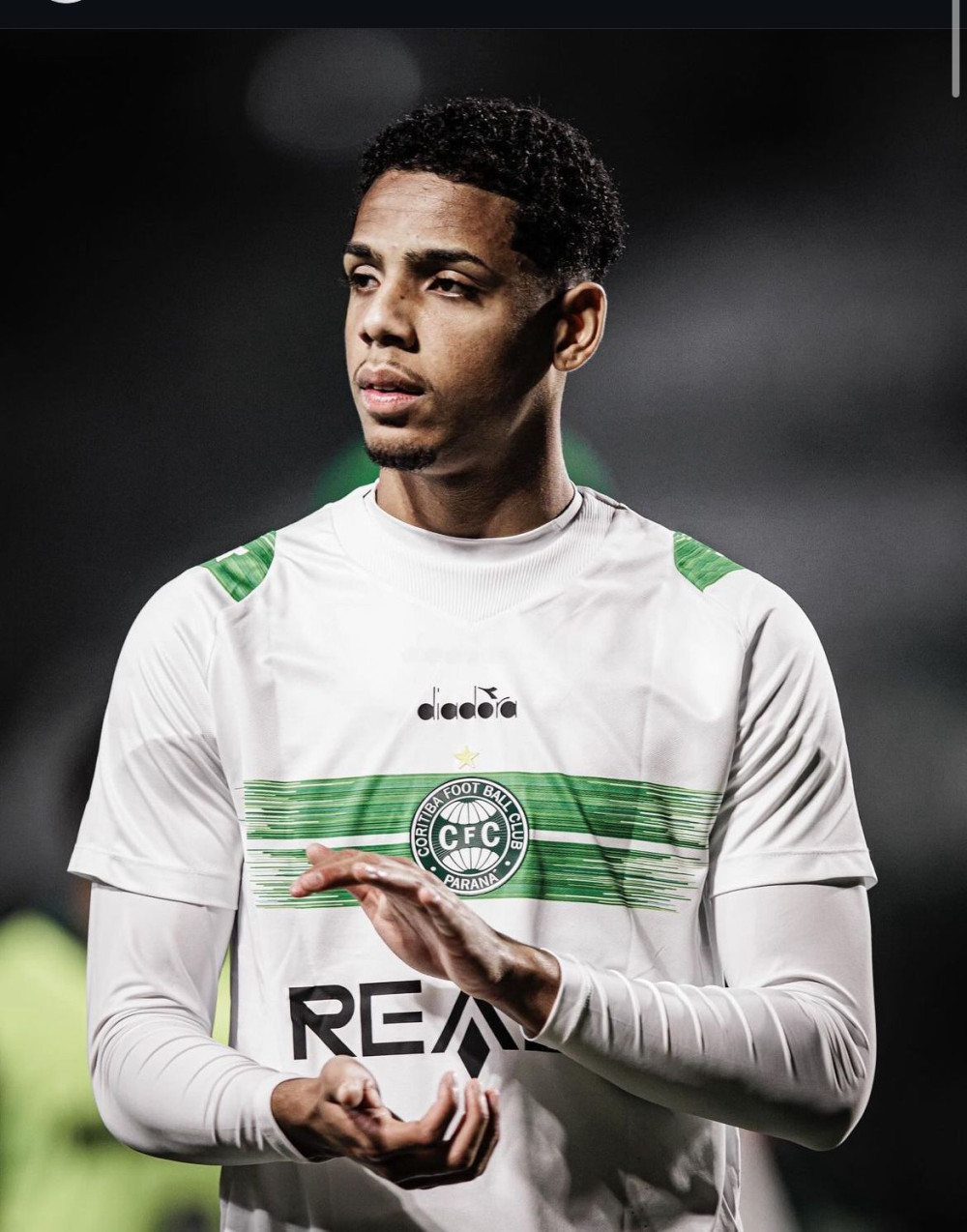 Coritiba amplia contrato com Thalisson