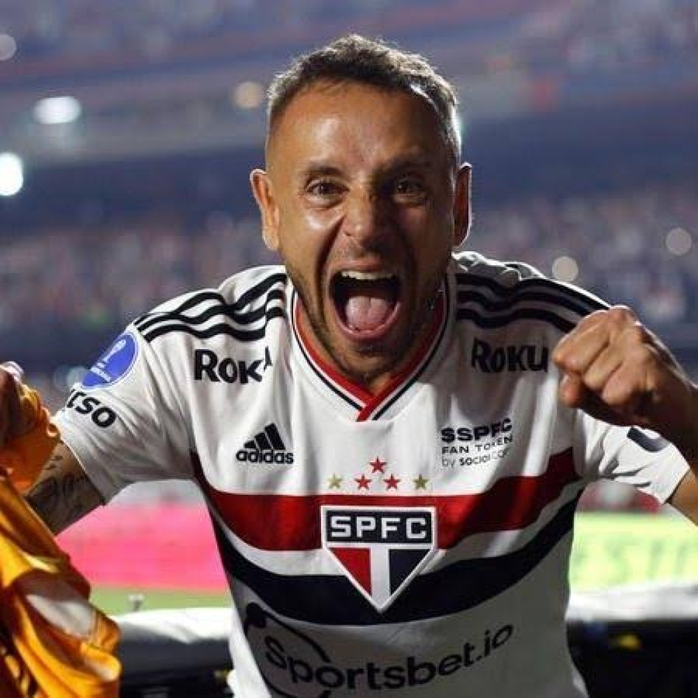 Rafinha próximo do retorno ao Coritiba