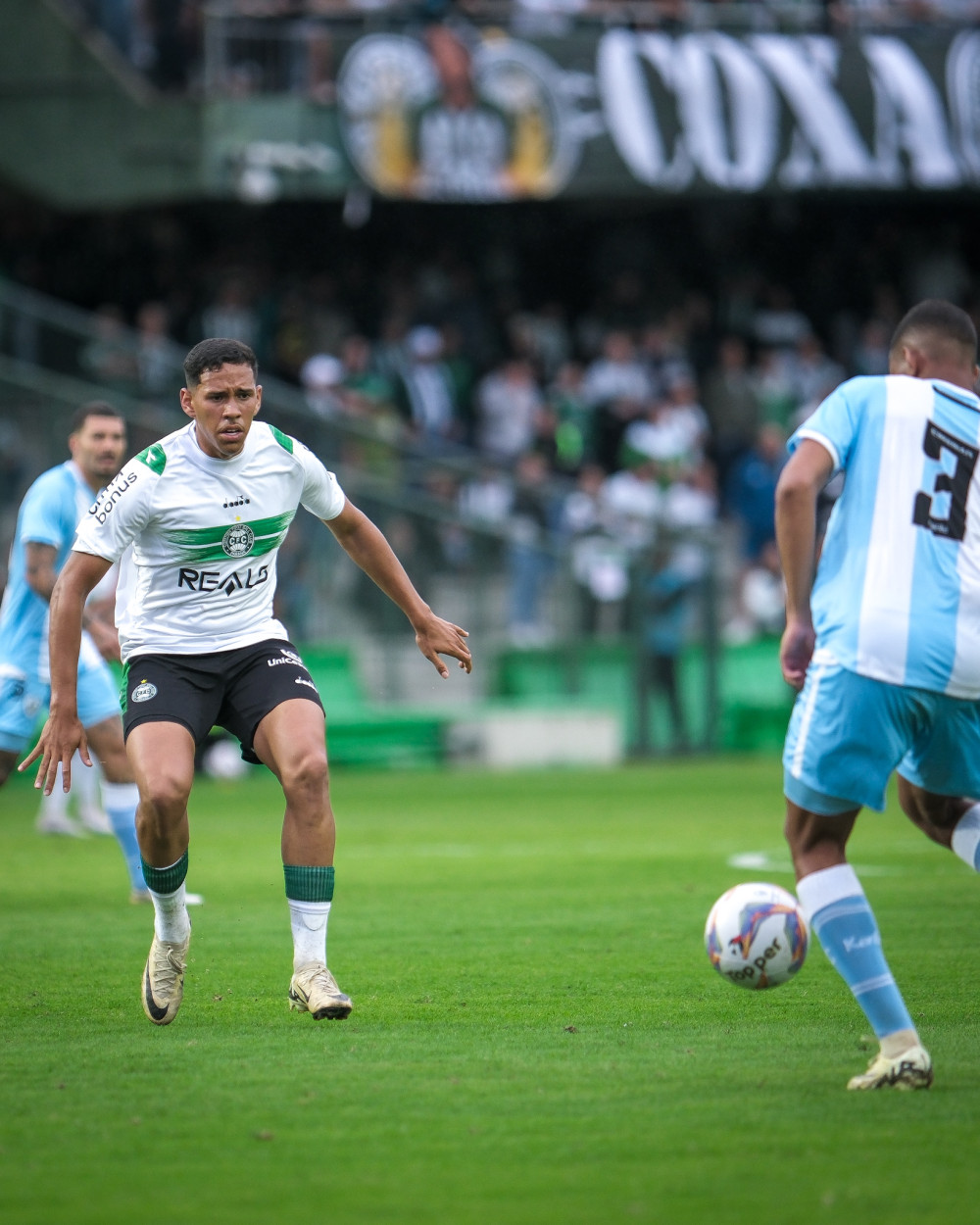 Coritiba perde para o Londrina e estreia com derrota em 2025