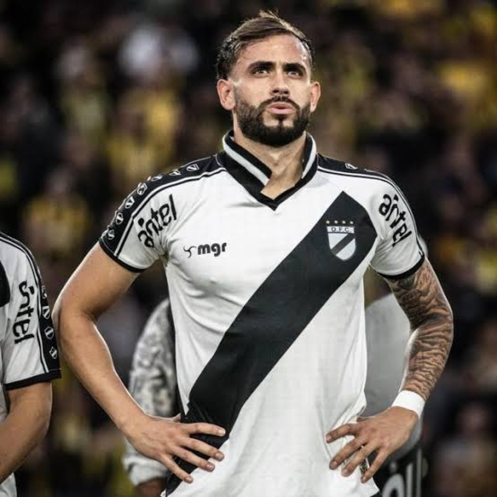 Zagueiro chileno próximo do Coritiba