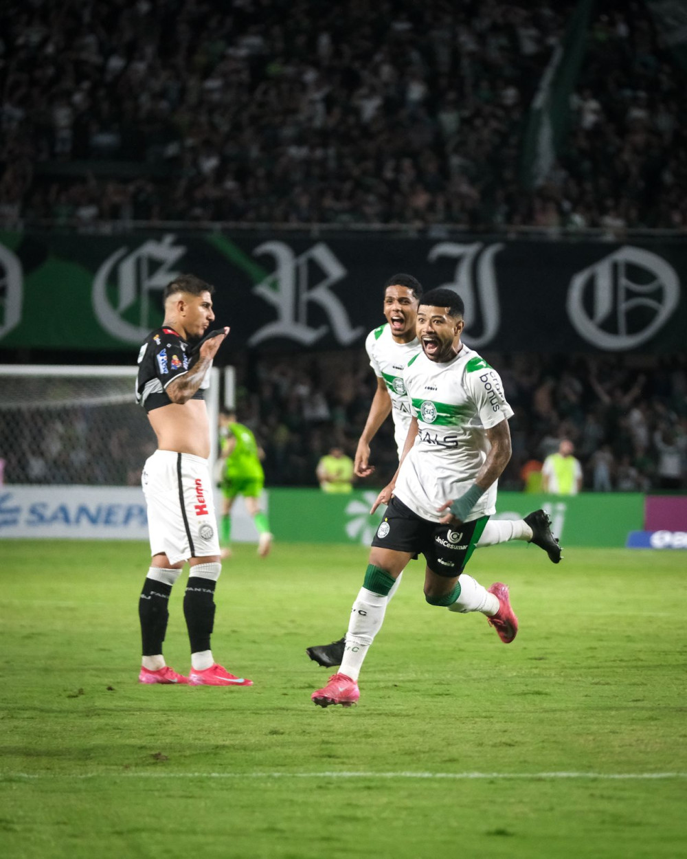 Tudo igual no Couto