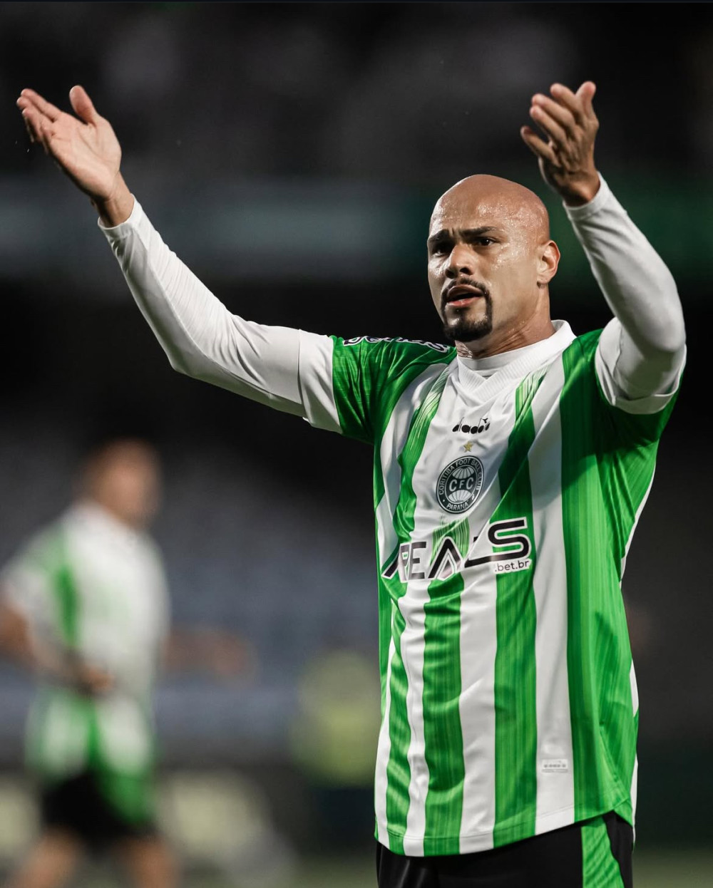 Nicolas Careca está fora de jogo contra o Botafogo/SP