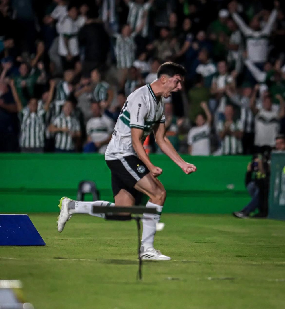 Jean Pedroso é vendido ao futebol ucraniano, e Coritiba mantém percentual dos direitos