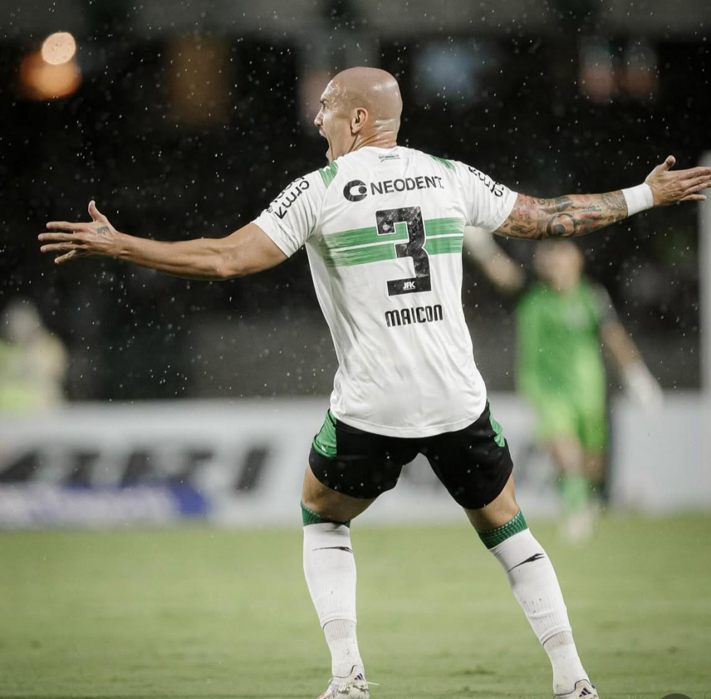 Coritiba terá o retorno do zagueiro Maicon contra o Athletic para tentar recuperação