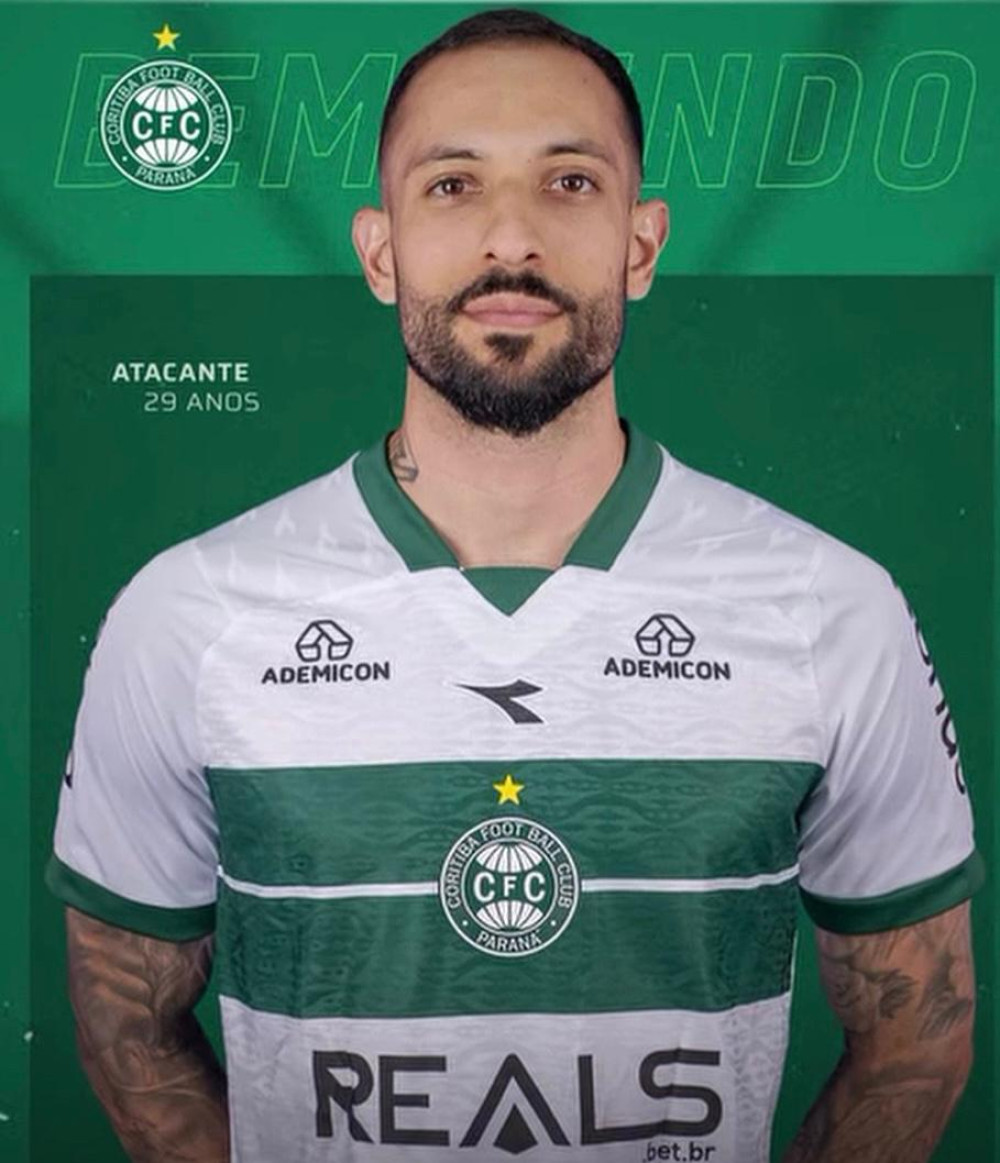 Coritiba anuncia Rodrigo Rodrigues para reforçar o ataque na Série B