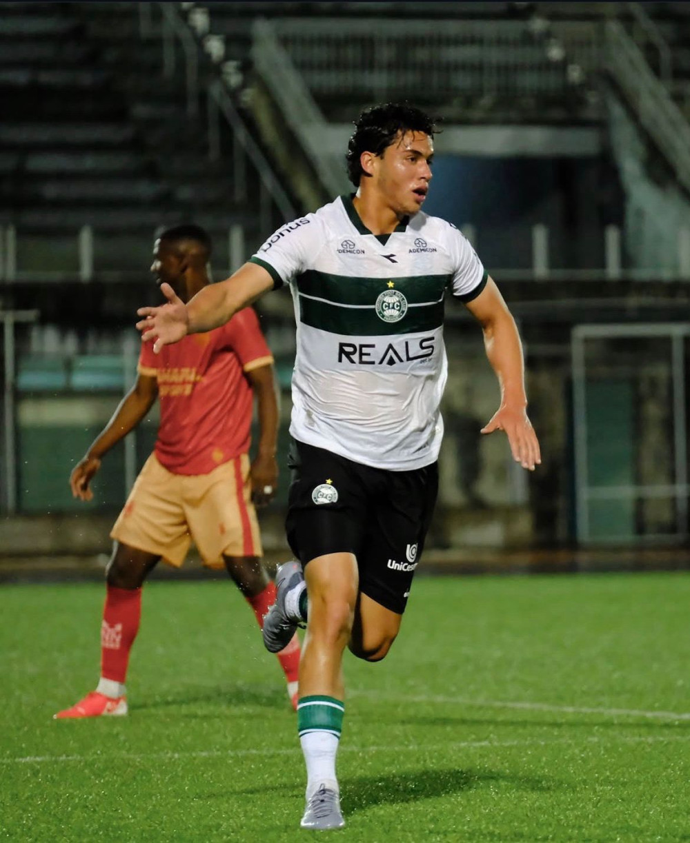 Coritiba encara o Patriotas pela Taça FPF