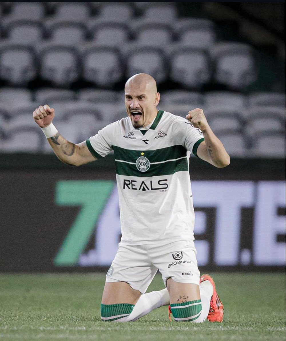 Mozart tem desfalques e retornos importantes para jogo que pode garantir o acesso do Coritiba
