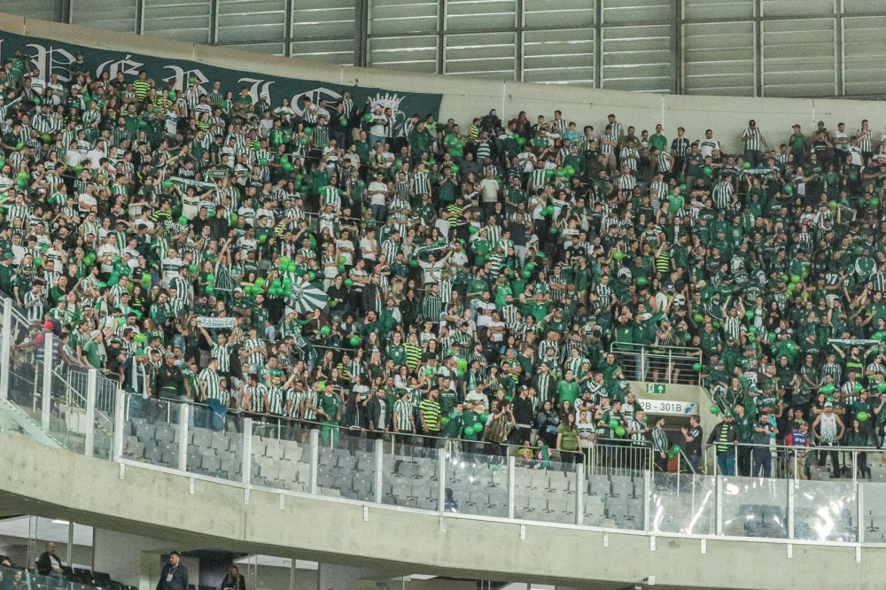 Torcida do Coritiba poderá comprar ingressos para o Atletiba a partir desta terça-feira
