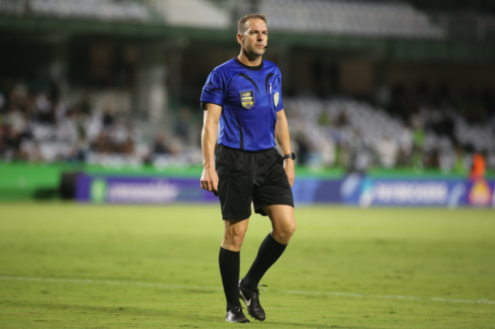 Arbitragem definida para o Atletiba; clássico não terá VAR