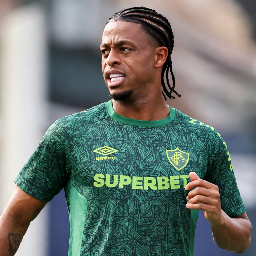 Coritiba negocia com o atacante Keno