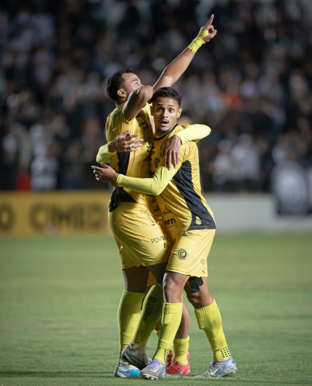 Pressionado, Cascavel encara o Coritiba para seguir vivo no Paranaense!