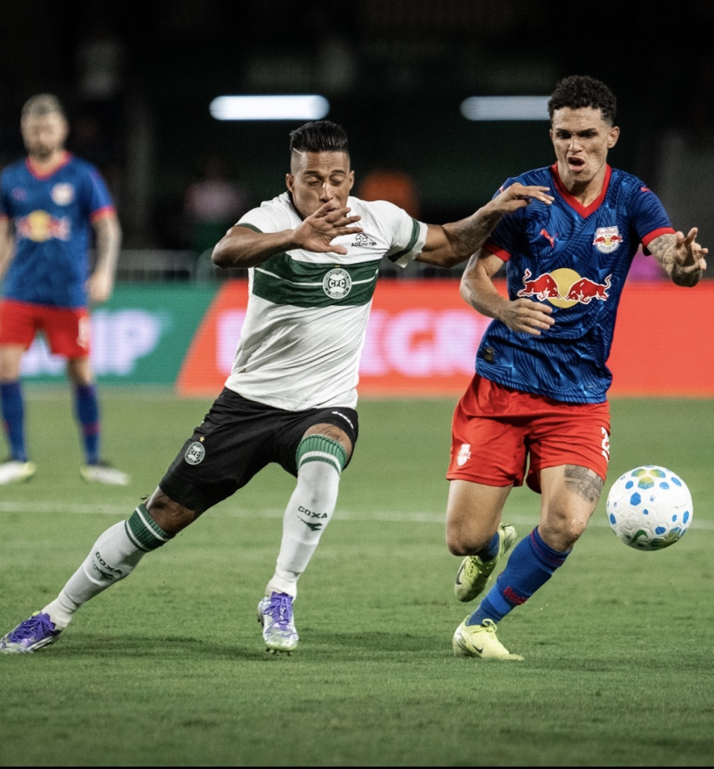 Coritiba estreia com derrota no Brasileirão 