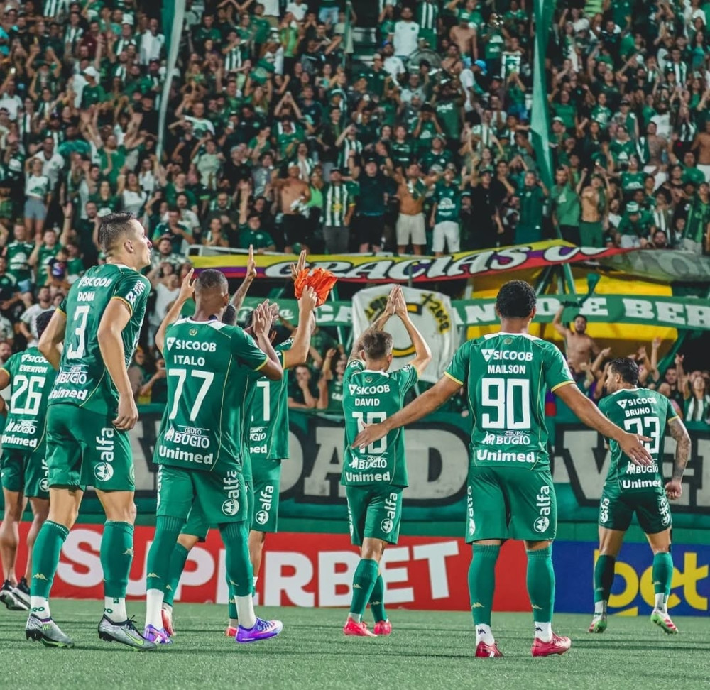Eficiência e regularidade marcam fase positiva da Chapecoense!