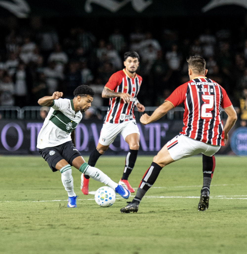 Coritiba perde para o São Paulo no Couto 