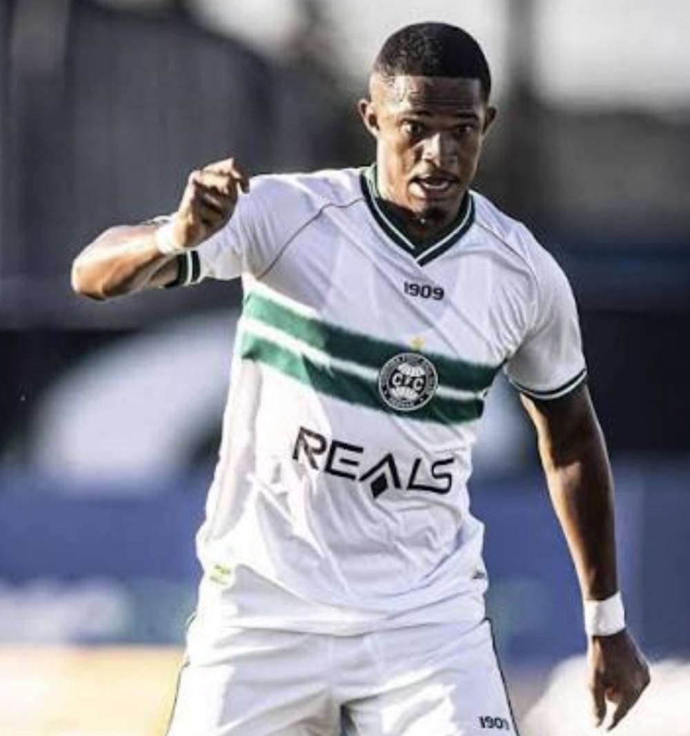 David da Hora é emprestado para a Ponte Preta