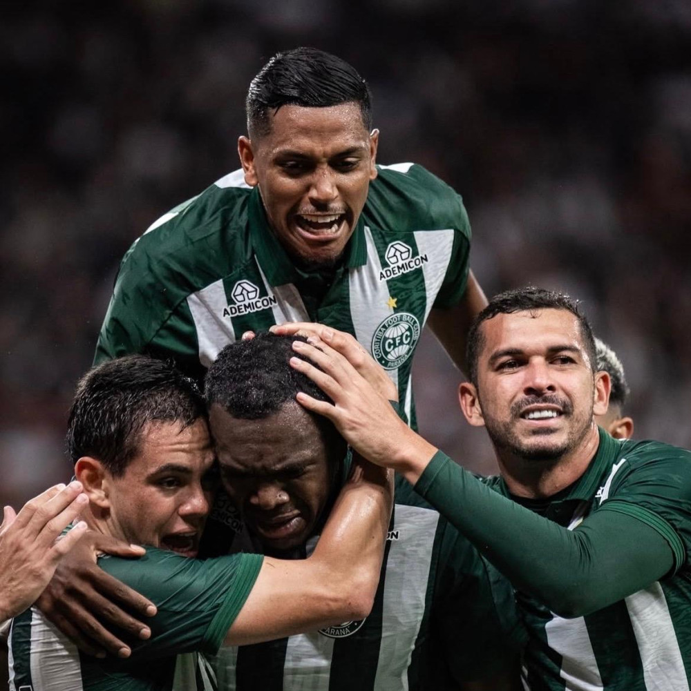 Coritiba vence o Corinthians na Neo Química Arena e quebra tabu de 15 anos