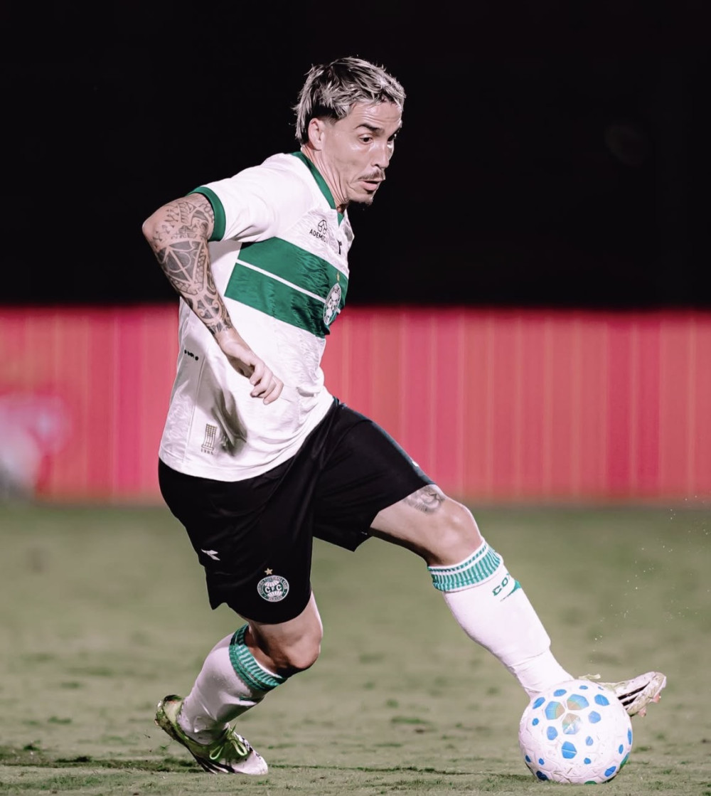 Josué é liberado pelo STJD e reforça o Coritiba no Atletiba