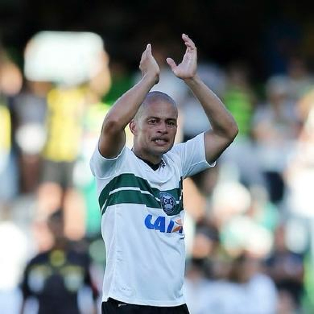 Coritiba tem jejum de quase 12 anos contra o Bahia no Couto Pereira