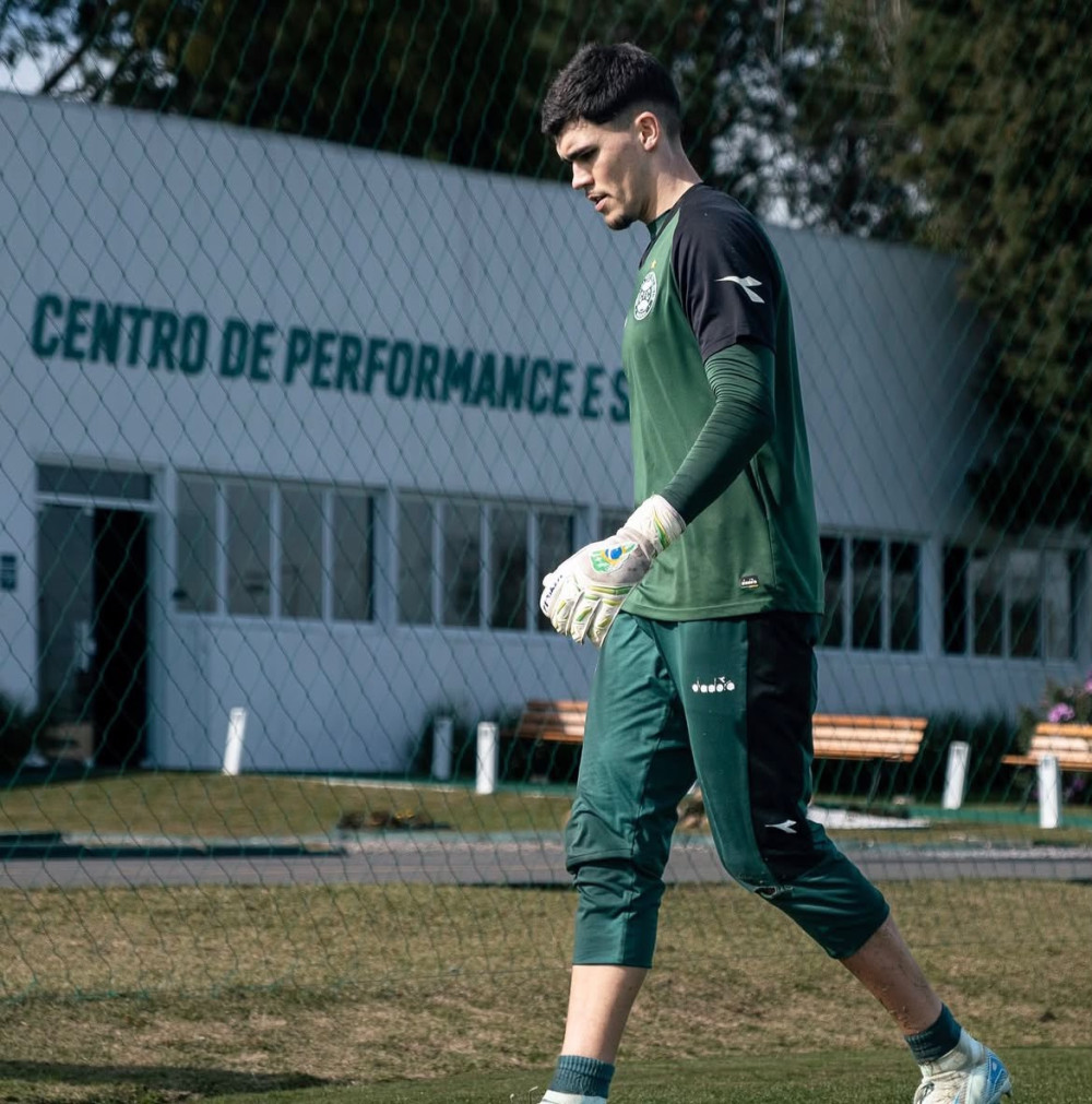 Pedro Morisco avança na recuperação e se aproxima de retorno ao Coritiba