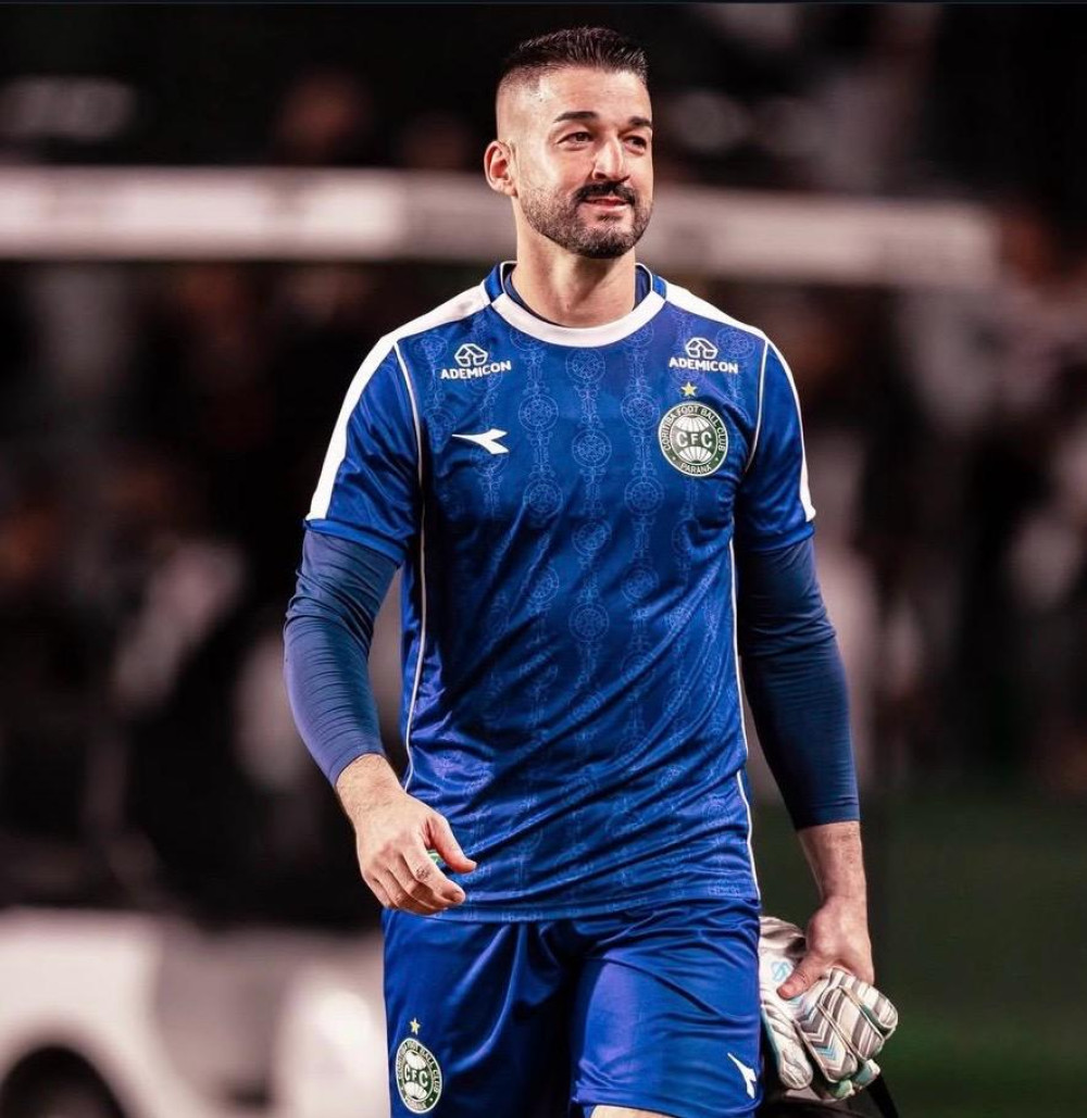 Gabriel Leite deixa o Coritiba e deve encerrar a carreira