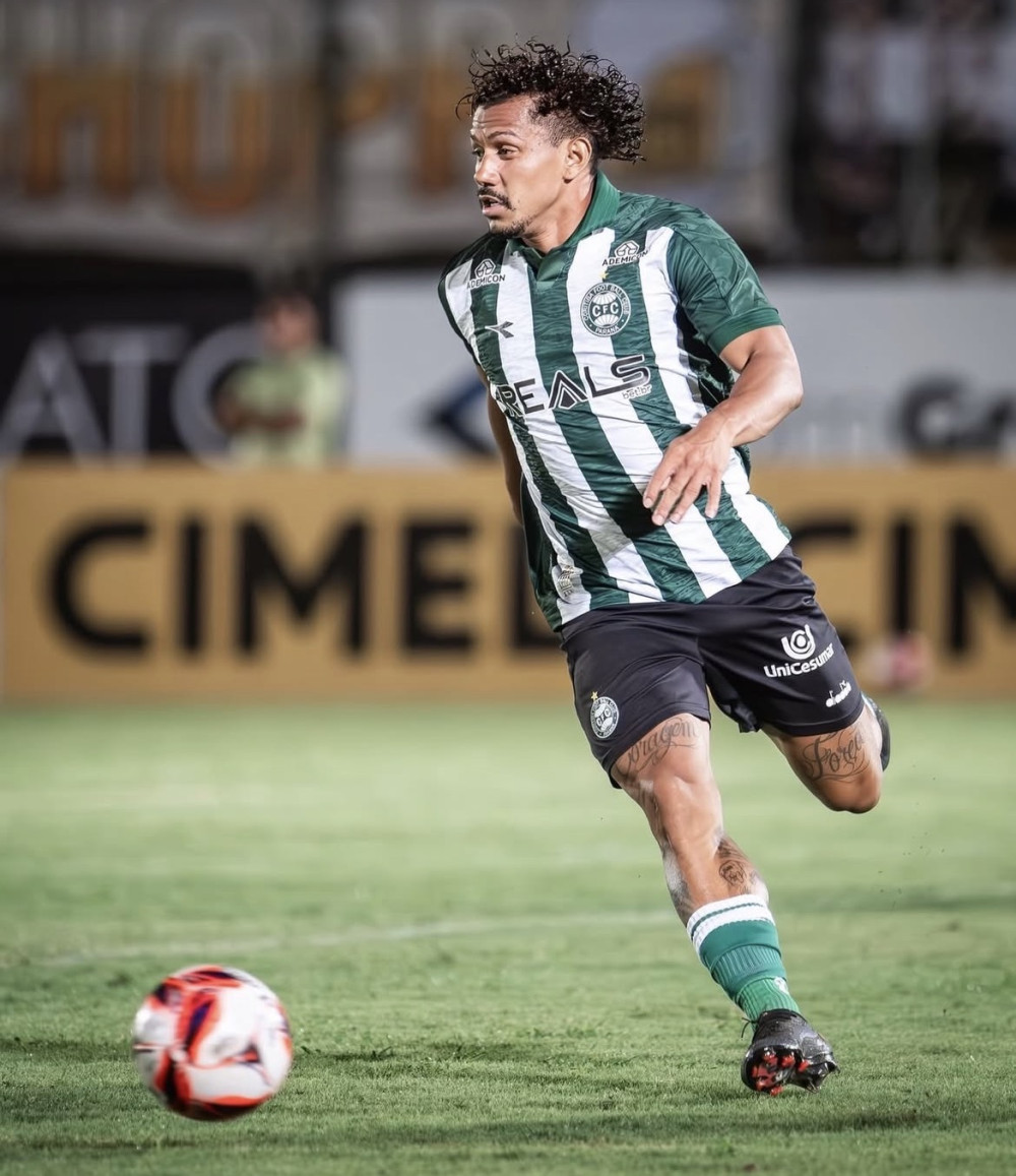 Fernando Sobral rescinde com o Coritiba e deve acertar com o Sport